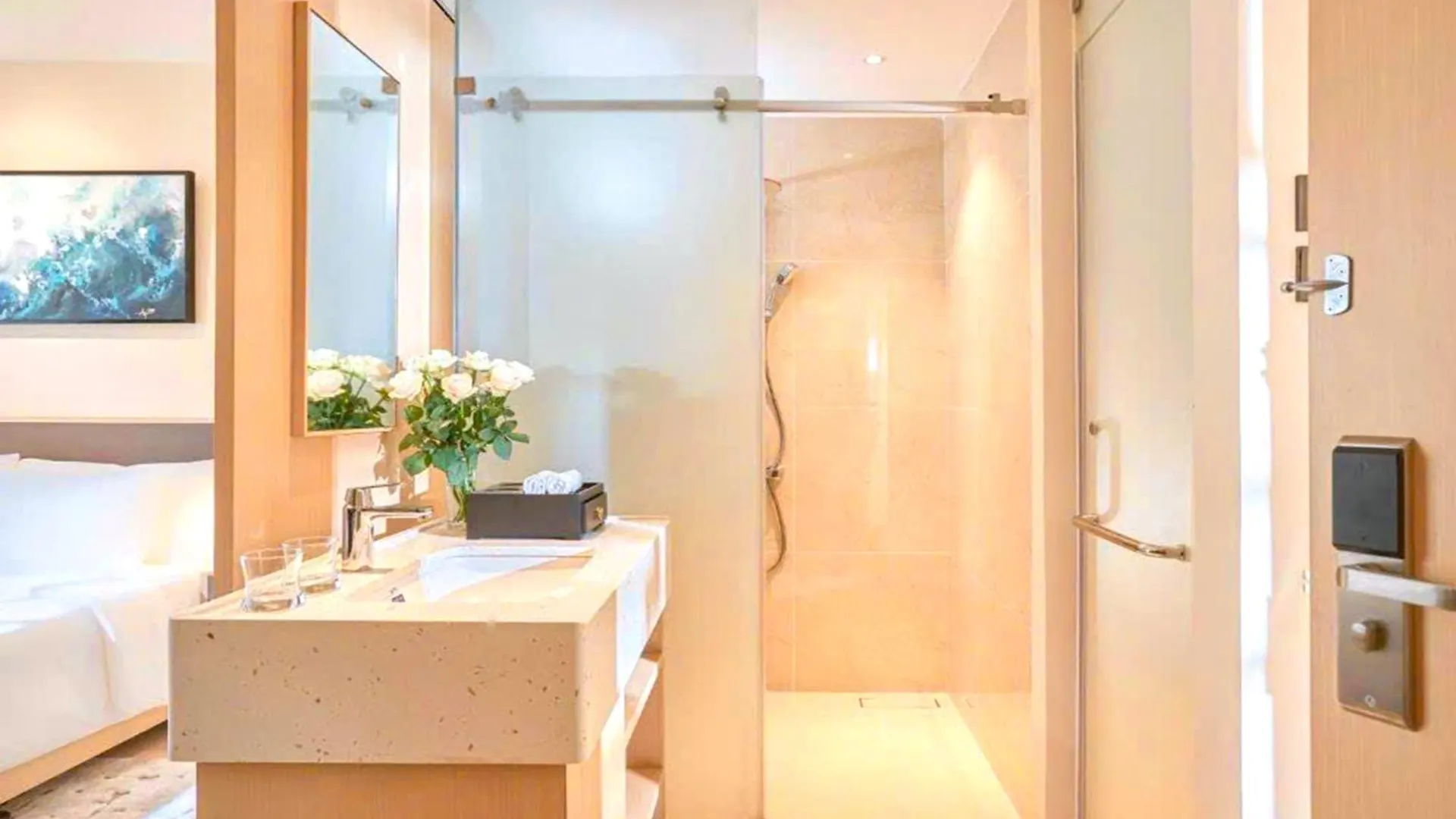 Sunny Smes - The Arena, Cam Ranh Airport Apartment Dien Khanh