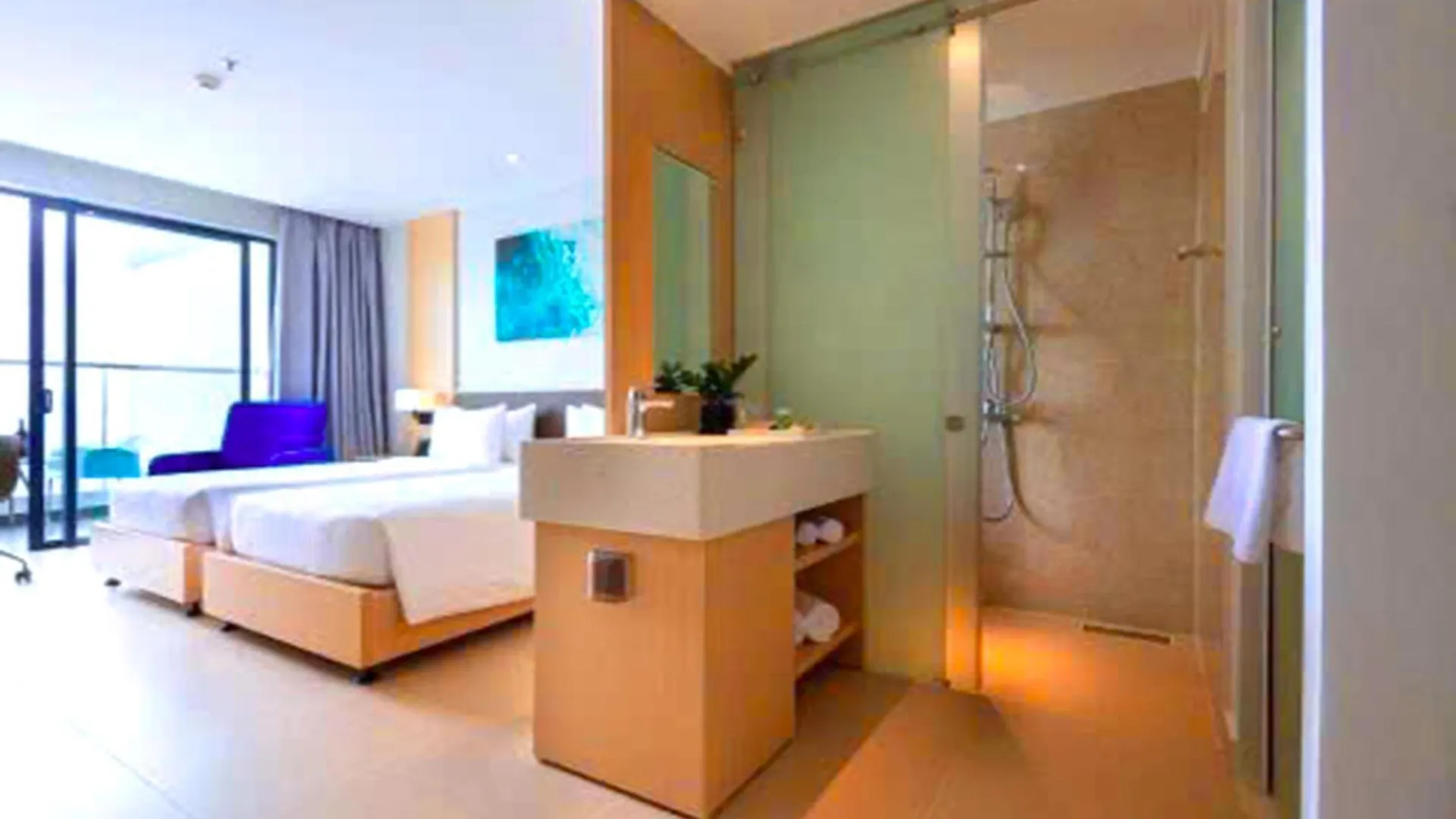 Sunny Smes - The Arena, Cam Ranh Airport Apartment Dien Khanh