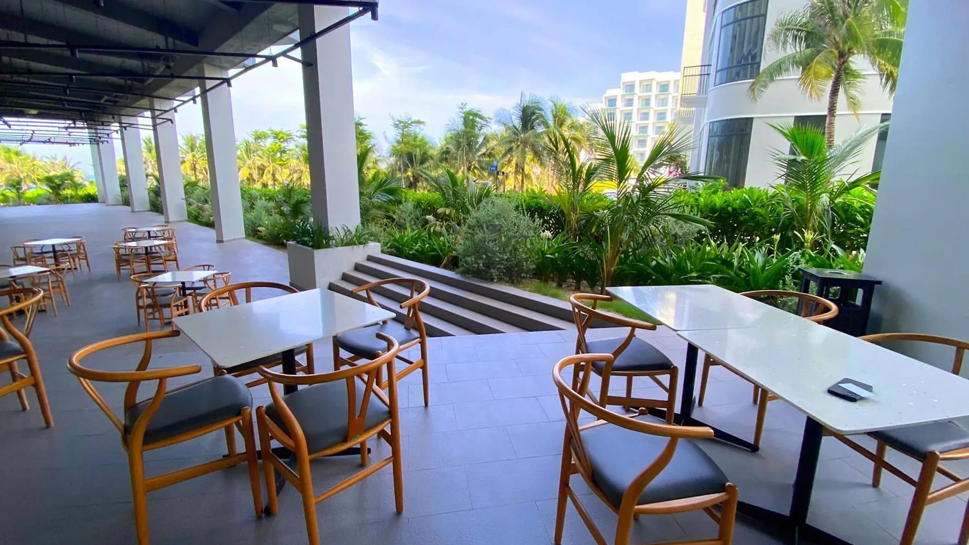 Sunny Smes - The Arena, Cam Ranh Airport Apartment Dien Khanh 0*,