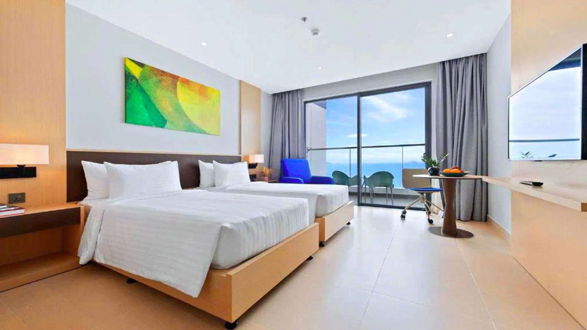 Sunny Smes - The Arena, Cam Ranh Airport Apartment Dien Khanh