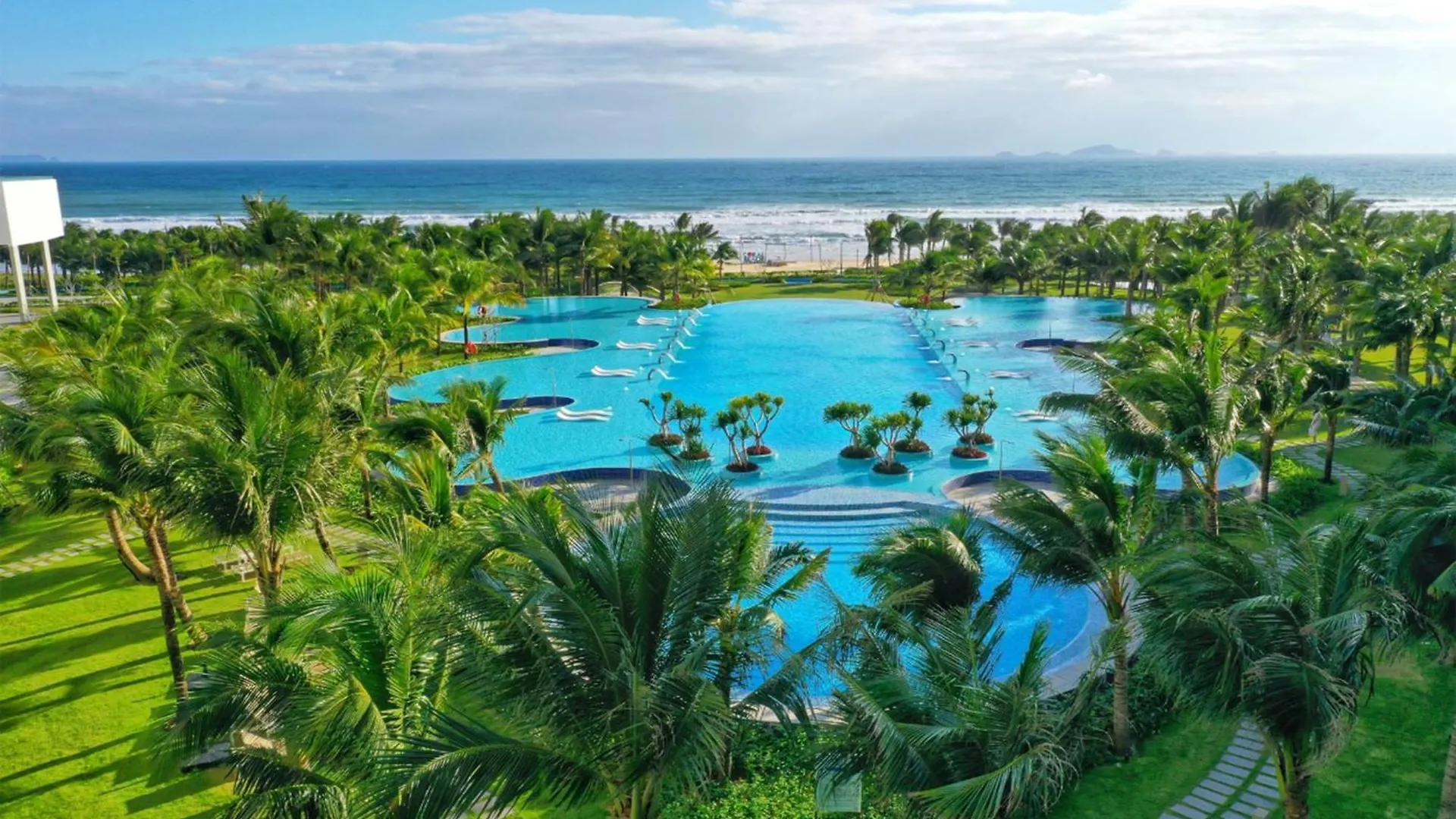 Sunny Smes - The Arena, Cam Ranh Airport Apartment Dien Khanh 0*,